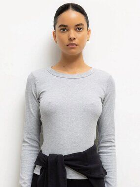 LESET Kelly Slim Fit Long Sleeve, Small in Heather Gray